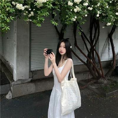 少年花草黄